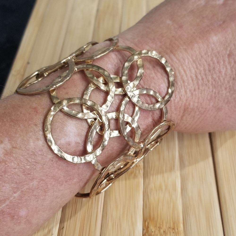 Large Chunky Fashion Cuff Bracelet
